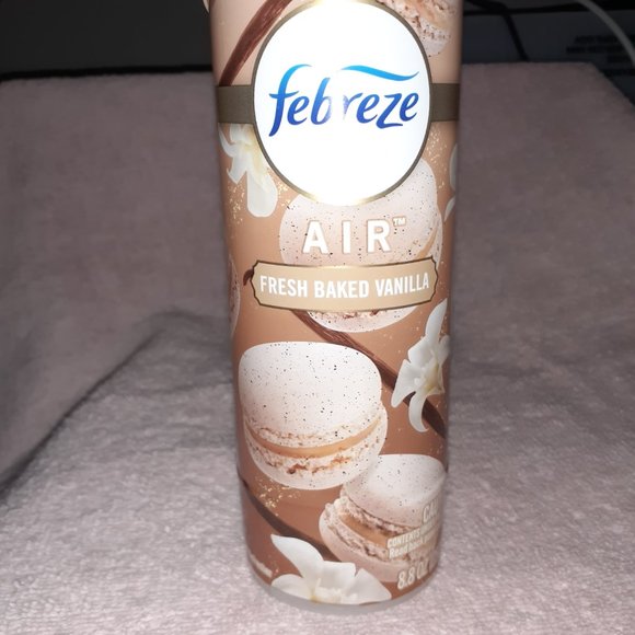 ** LIMITED EDITION ** - Febreze Air Freshener - Fresh Baked Vanilla Air Spray - Picture 3 of 5